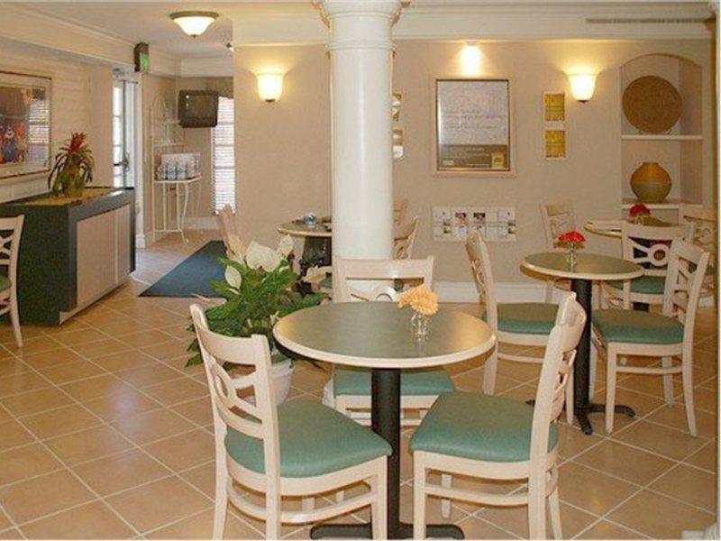 La Quinta Inn By Wyndham Tampa Bay Pinellas Park Clearwater Zewnętrze zdjęcie